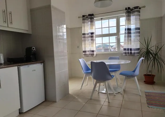 Margarida House - Stone Apartment Ribeira Grande